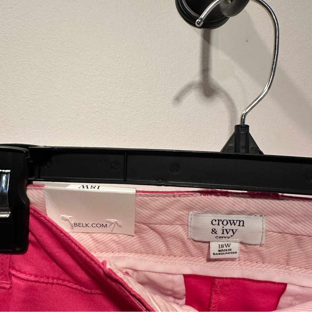 NEW With Tags crown & ivy Bright Pink Cropped Ankle Pants - 18W - Picture 4 of 6